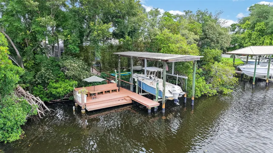 820 Sand Pine Drive Ne, Saint Petersburg, FL 33703 - #2