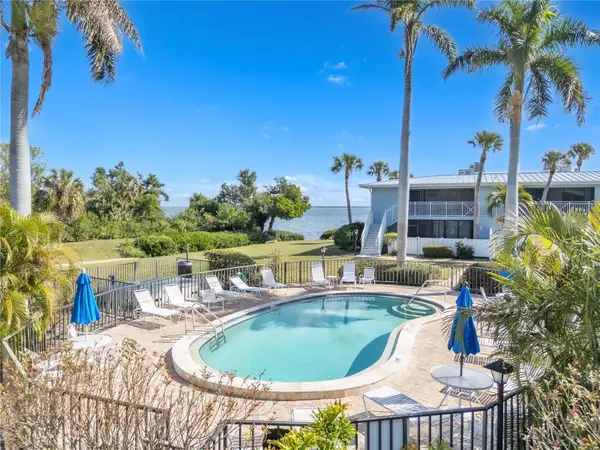 600 Manatee Avenue #227, BRADENTON BEACH, FL 34217