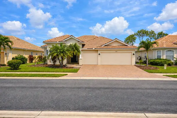 11935 Granite Woods Loop, VENICE, FL 34292