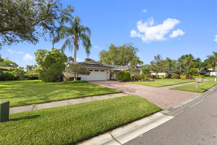 4308 Middle Lake Drive, Tampa, FL 33624 - #2