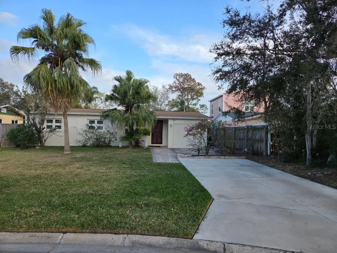 3919 Harrisburg Street Ne, Saint Petersburg, FL 33703 - #1