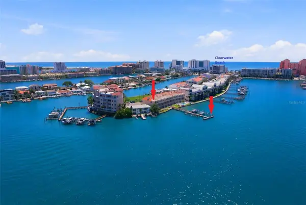200 Brightwater Drive #10, CLEARWATER BEACH, FL 33767