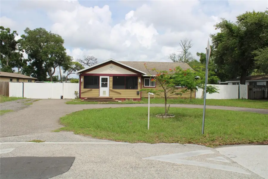 7987 63rd Street N, Pinellas Park, FL 33781 - #2