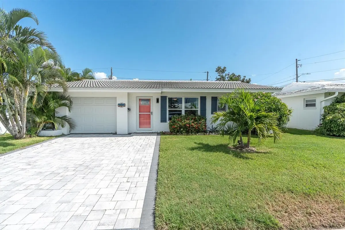 3715 98th Avenue N #3, Pinellas Park, FL 33782 - #1