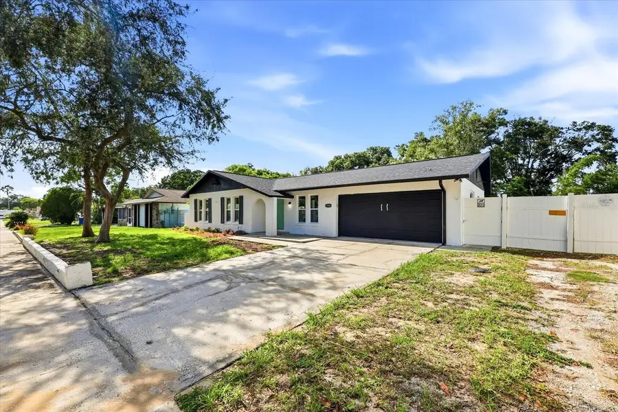 3304 King Richard Court, Seffner, FL 33584 - #2