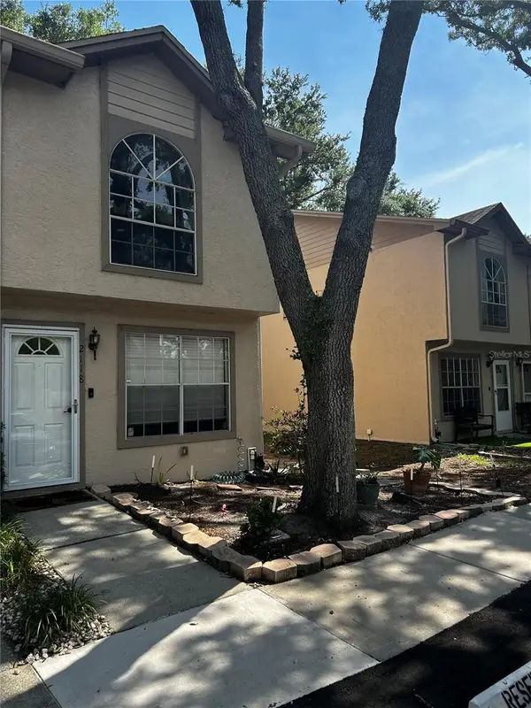 2118 Fletchers Point Circle, TAMPA, FL 33613