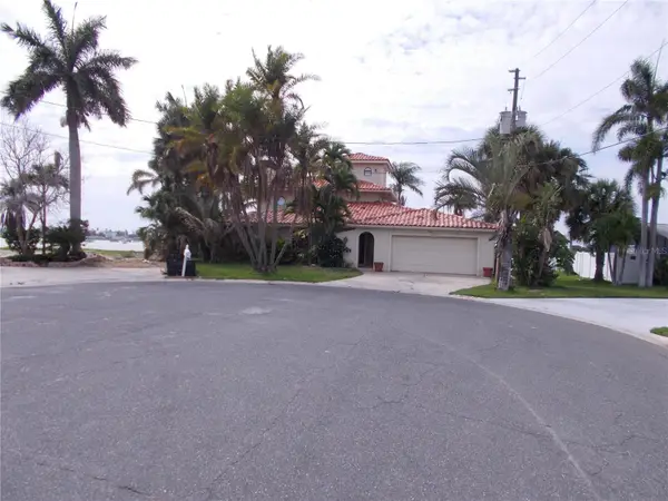 12570 4th Street E, TREASURE ISLAND, FL 33706