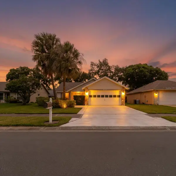 3951 104th Avenue N, CLEARWATER, FL 33762
