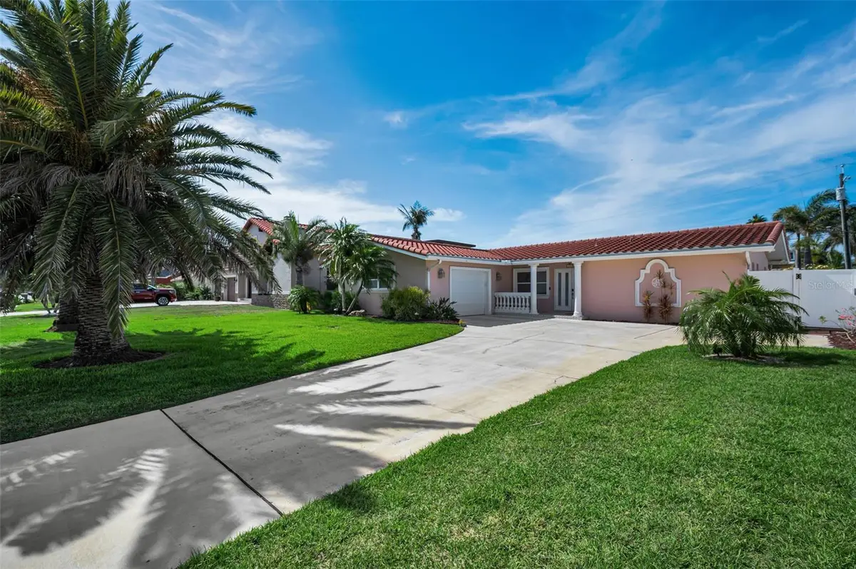111 17th Street, Belleair Beach, FL 33786 - #1