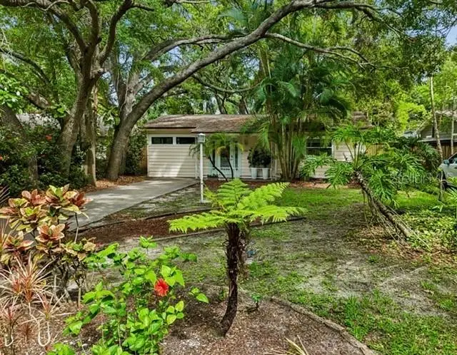 930 Montrose Boulevard N, Saint Petersburg, FL 33703 - #2
