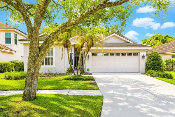 17721 Nathans Drive, TAMPA, FL 33647