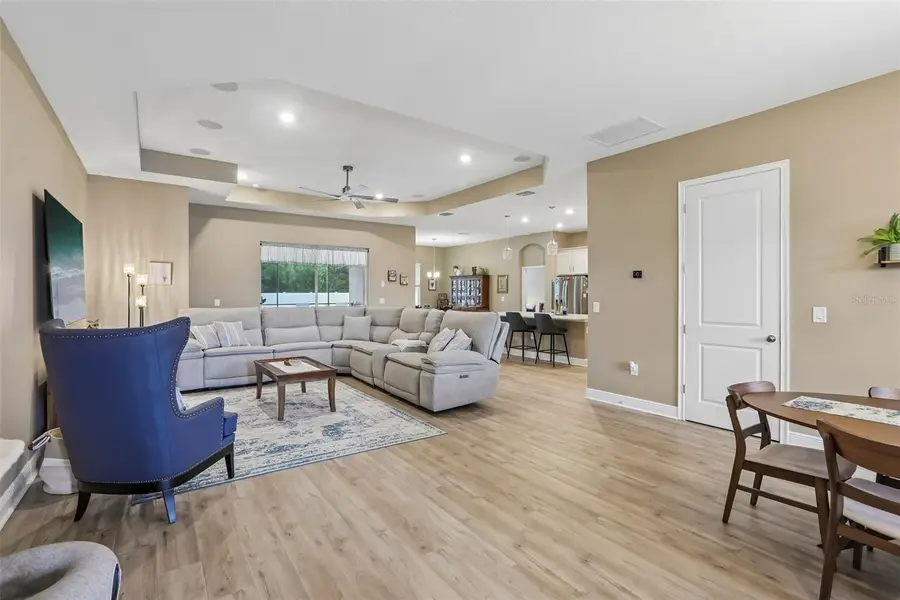 902 Tierra Dr, Spring Hill, FL 34609 - #3