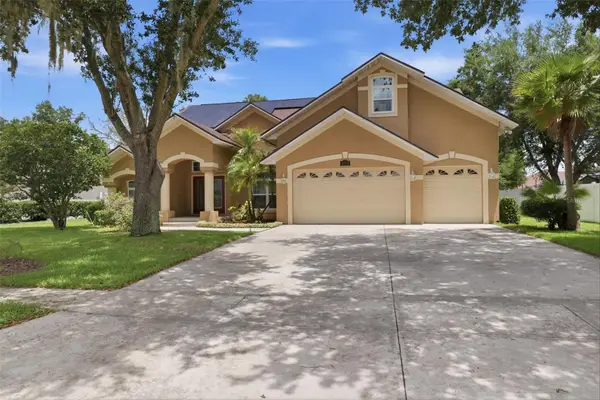 2112 Heritage Crest Drive, VALRICO, FL 33594