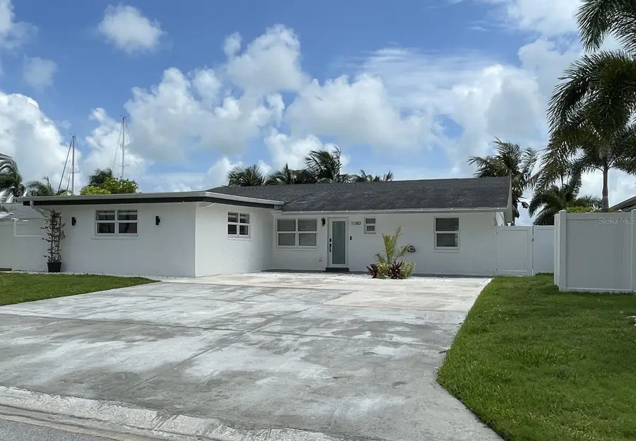 11180 9th Street E, Treasure Island, FL 33706 - #2