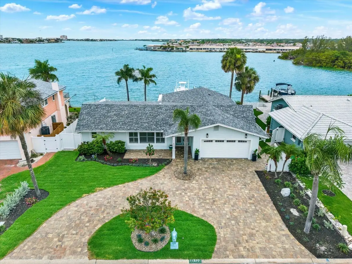 11577 48th Avenue N, Saint Petersburg, FL 33708 - #1