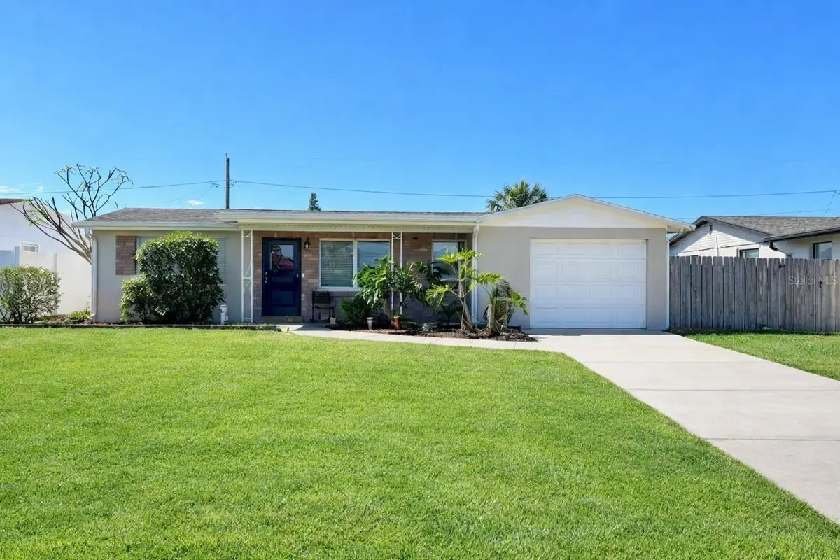 8434 77th Ave, Seminole, FL 33777 - #1