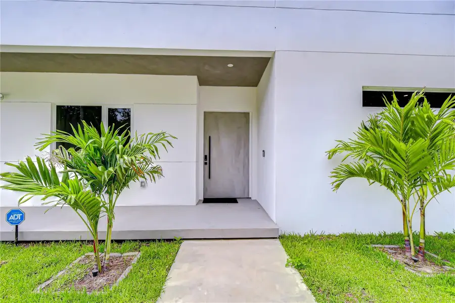 6805 New York Drive, Tampa, FL 33619 - #2