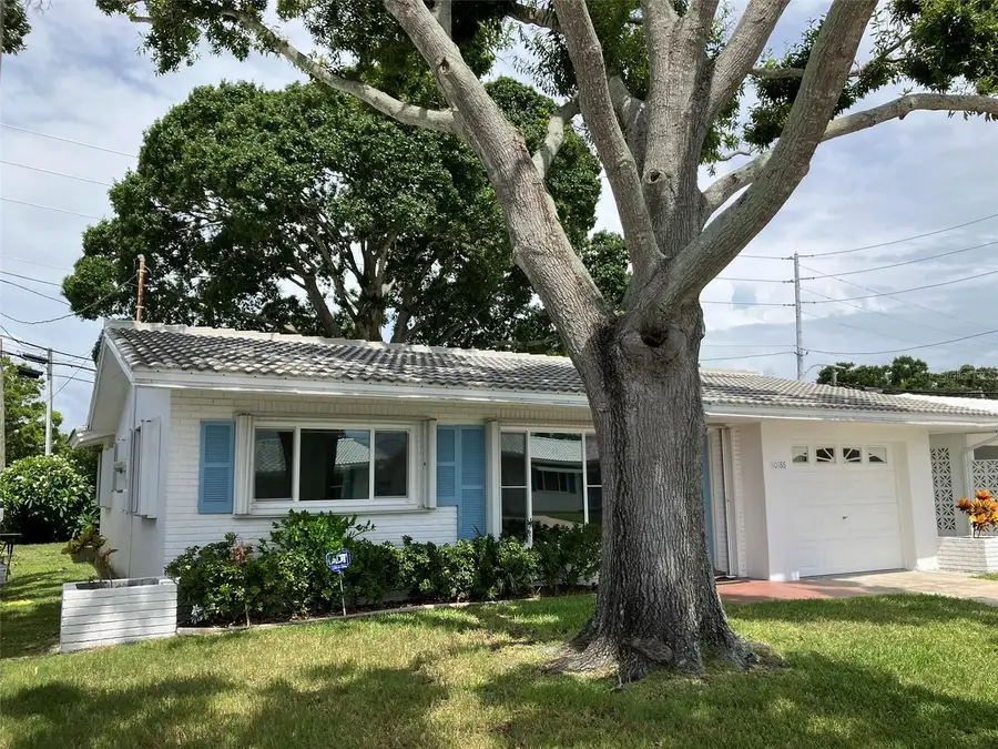 10186 45th Way N, Pinellas Park, FL 33782 - #2