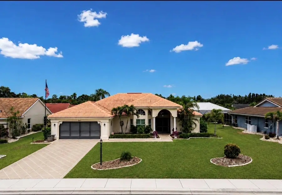 2027 New Bedford Drive, Sun City Center, FL 33573 - #2