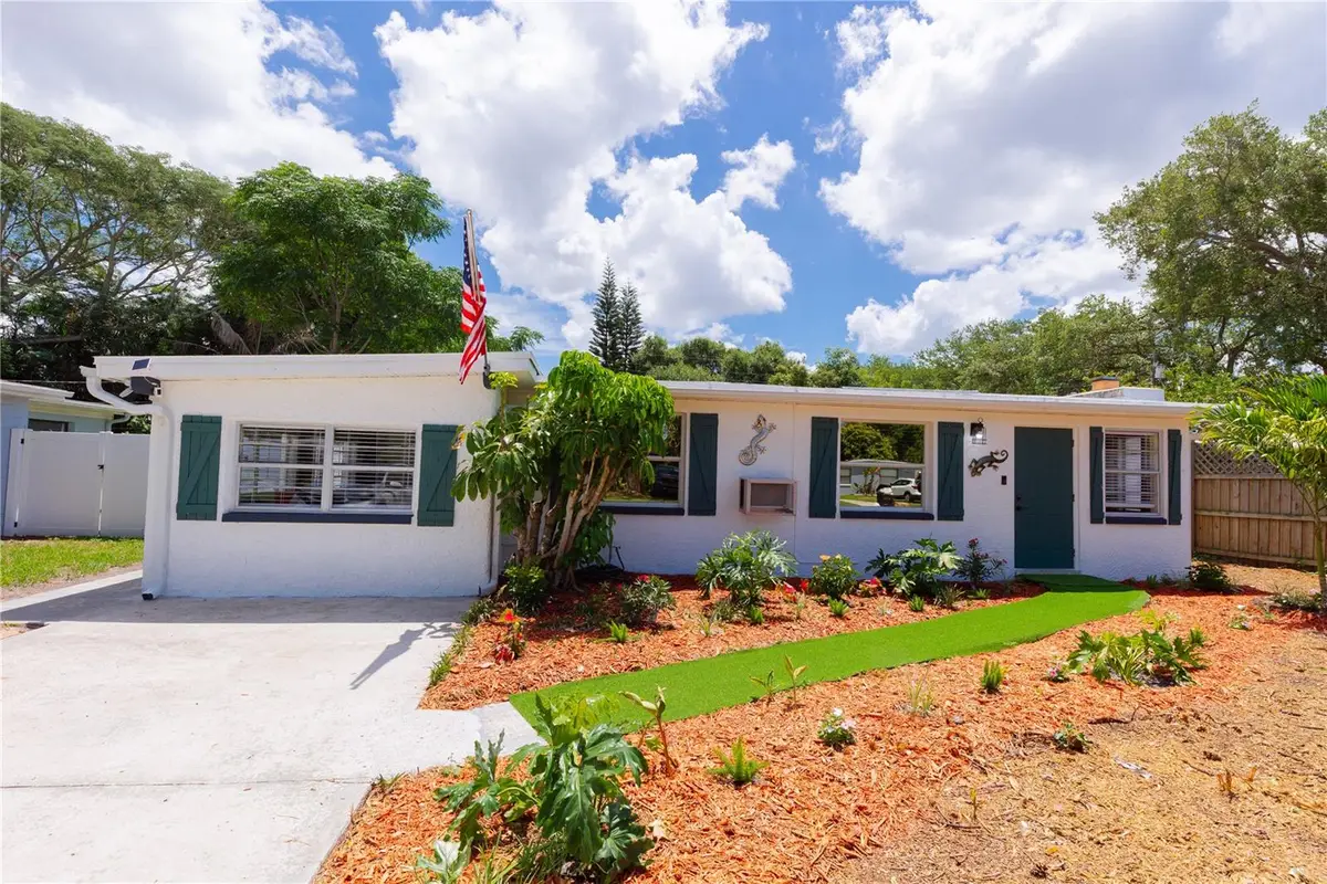 10791 105th Street, Largo, FL 33773 - #1