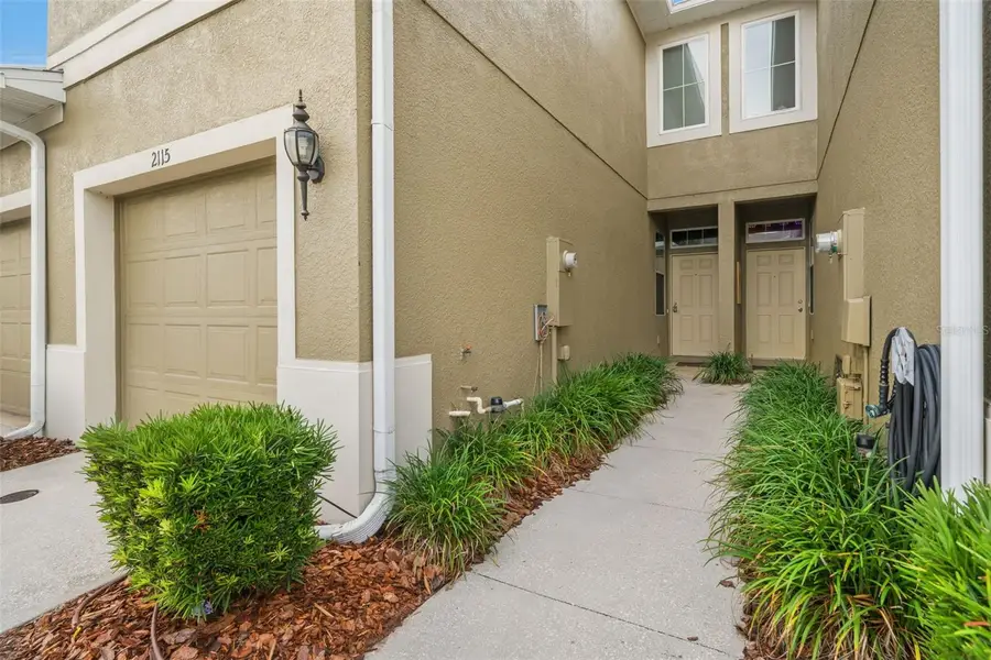 2115 Broadway View Avenue, Brandon, FL 33510 - #2