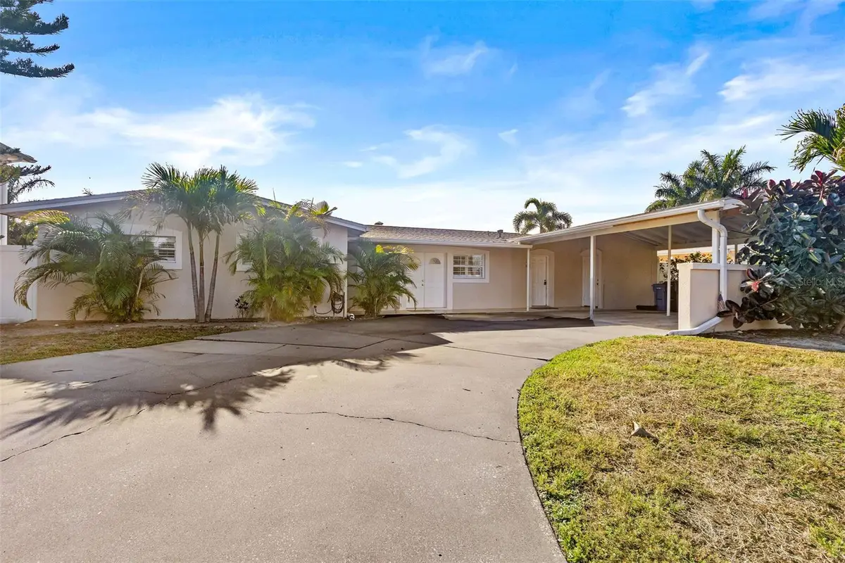 3945 Fontainebleau Drive, Tampa, FL 33634 - #1