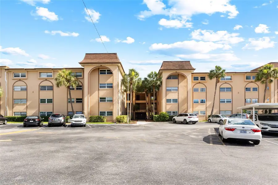 2525 W Bay Drive #D13, Largo, FL 33770 - #2