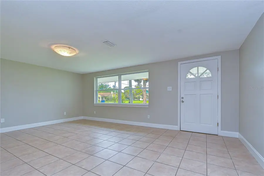 204 7th Street Sw, Ruskin, FL 33570 - #3