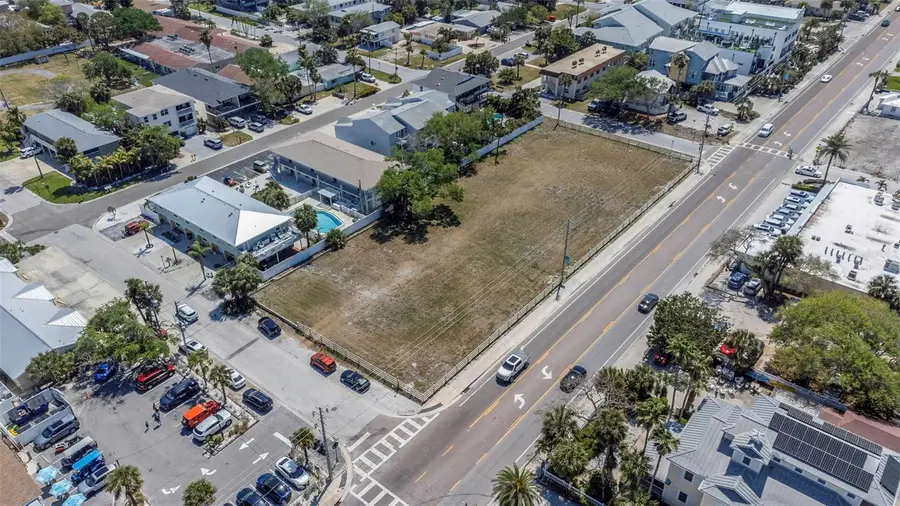2300 Gulf Boulevard, Indian Rocks Beach, FL 33785 - #3