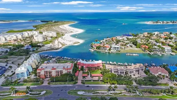 1060 Pinellas Bayway S #103, ST PETERSBURG, FL 33715