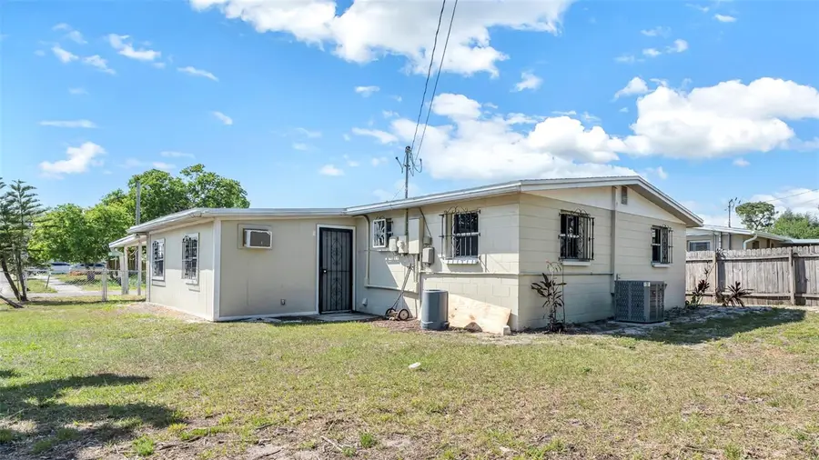 5609 Golden Drive, Tampa, FL 33634 - #3
