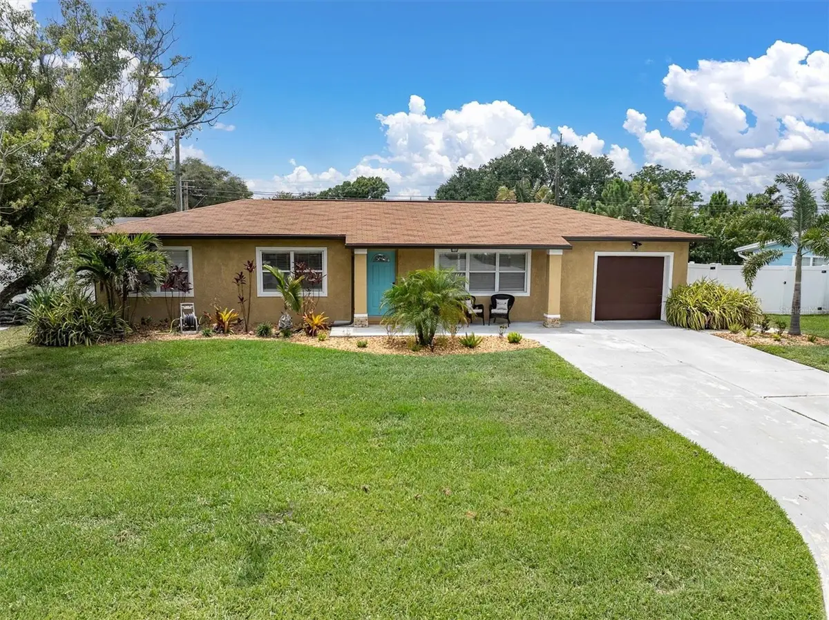 6422 15th Street N, Saint Petersburg, FL 33702 - #1