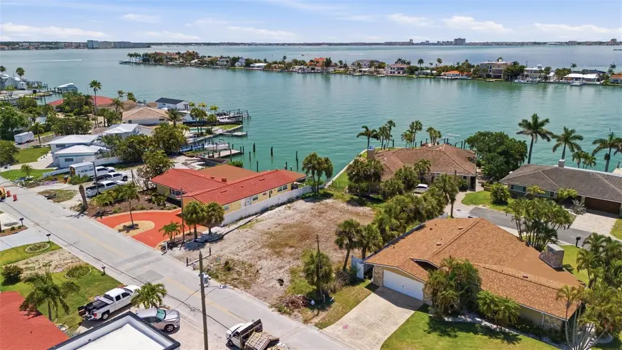 620 59th Avenue, Saint Pete Beach, FL 33706 - #3
