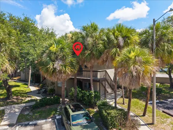 6345 Newtown Circle #45B2, TAMPA, FL 33615