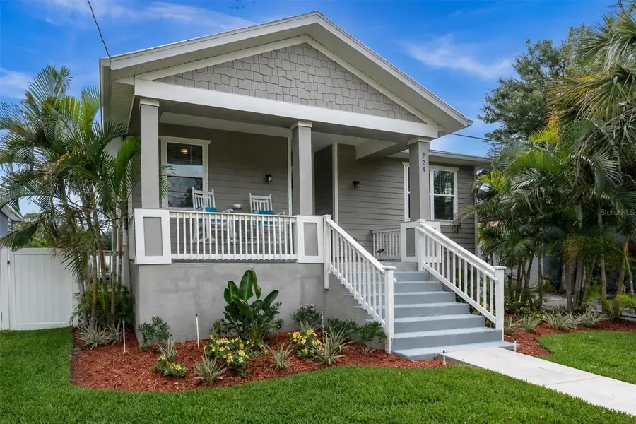 224 NE Jefferson Circle N, Saint Petersburg, FL 33702 - #2
