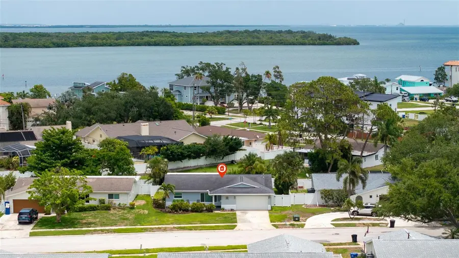 6085 Tanglewood Drive Ne, Saint Petersburg, FL 33703 - #3
