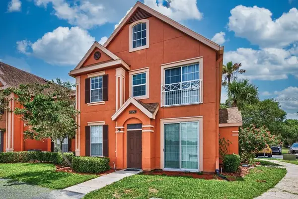 9356 Lake Chase Island Way, TAMPA, FL 33626
