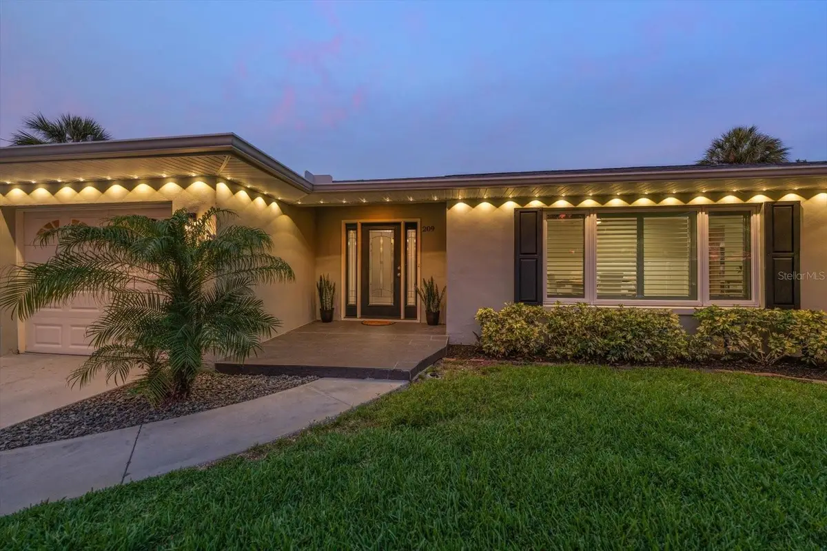 209 Live Oak Lane, Largo, FL 33770 - #1