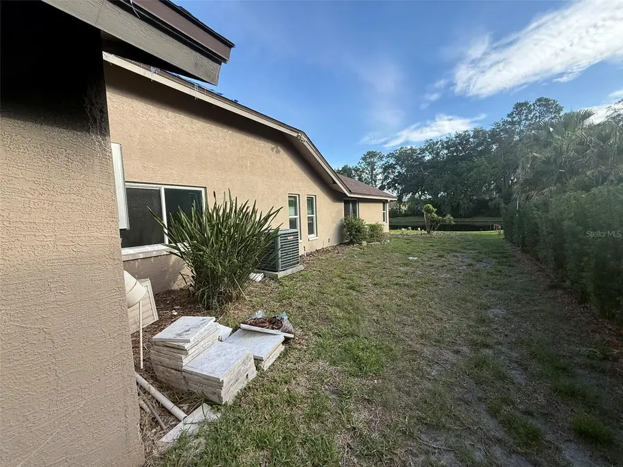 3749 Embassy Circle, Palm Harbor, FL 34685 - #2