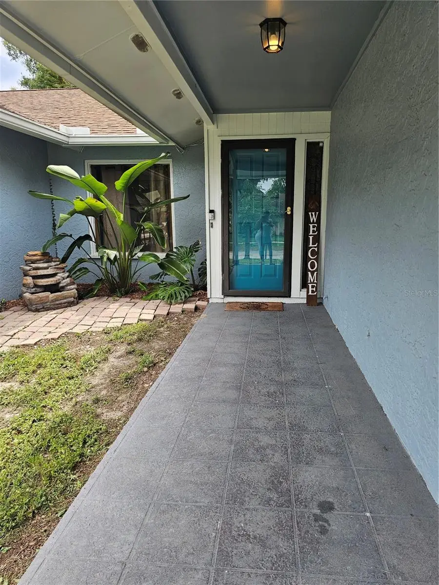 18322 Swan Lake Drive, Lutz, FL 33549 - #2