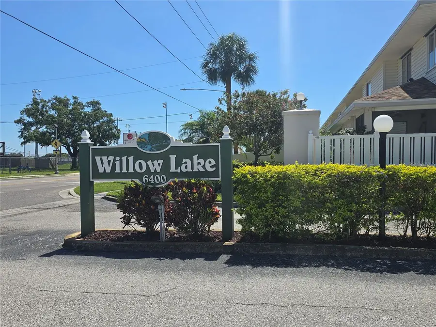 6400 46th Avenue N #301, Kenneth City, FL 33709 - #2
