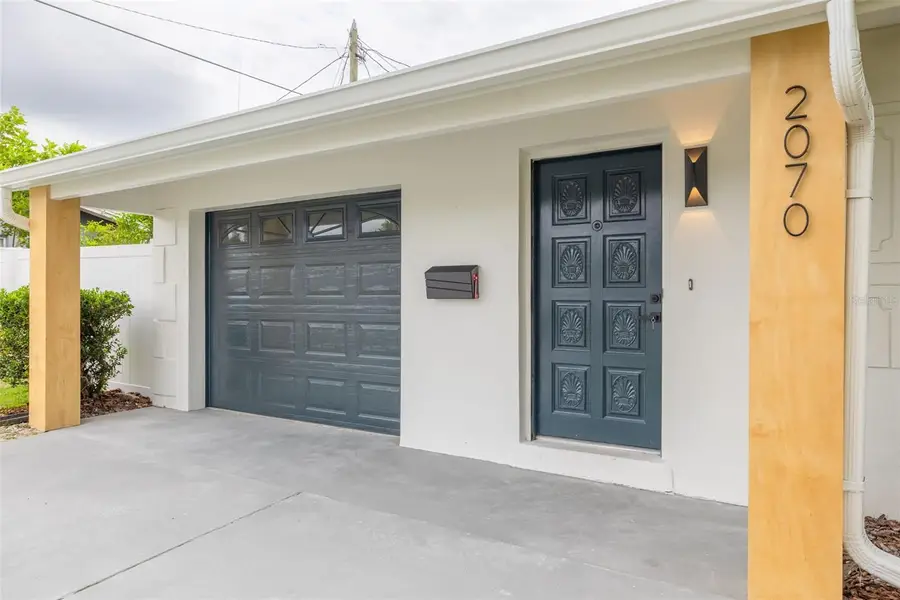 2070 55th Street N, Saint Petersburg, FL 33710 - #2