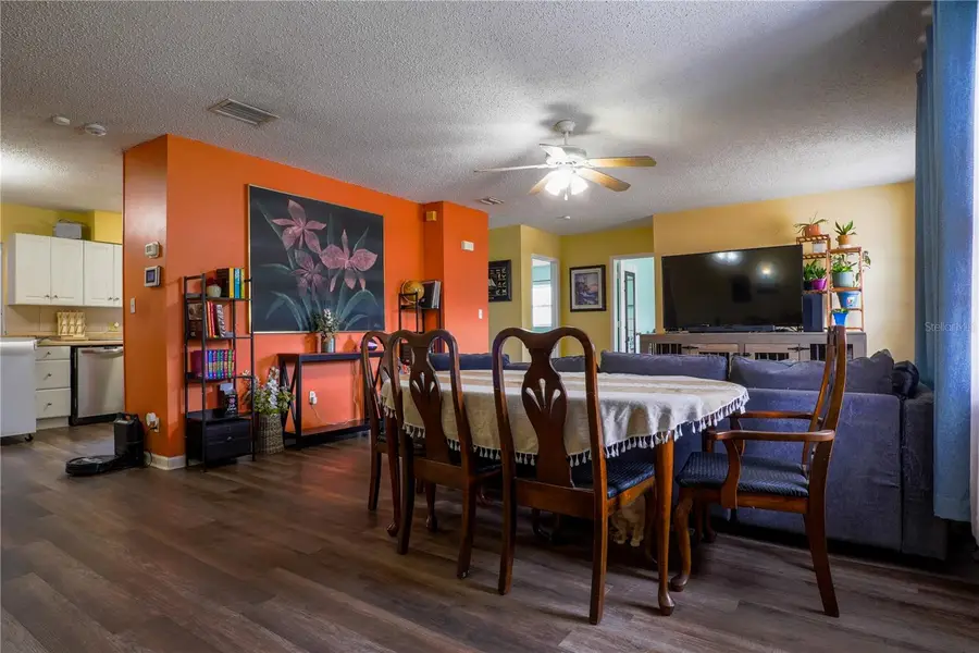 737 52nd Avenue S, Saint Petersburg, FL 33705 - #3