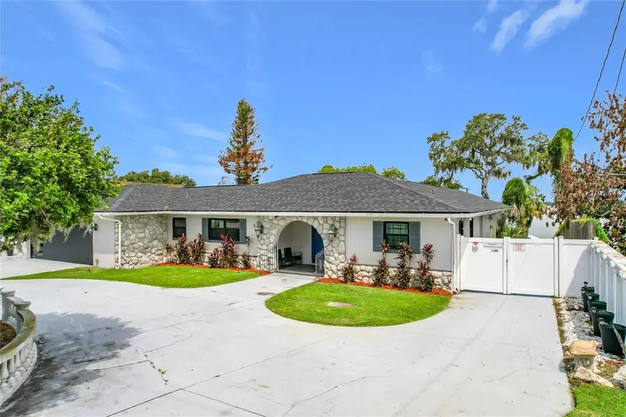 331 Bay Street, Auburndale, FL 33823 - #2