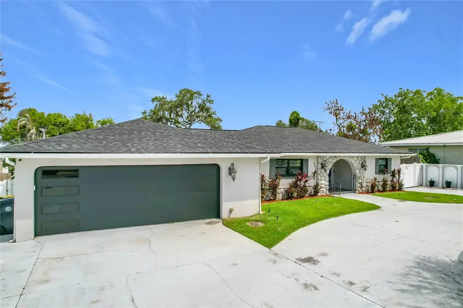 331 Bay Street, Auburndale, FL 33823 - #3