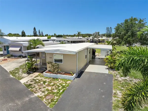 7244 Mount Fairfield Road Ne #530, ST PETERSBURG, FL 33702