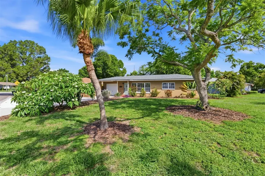 7555 19th Avenue N, Saint Petersburg, FL 33710 - #2