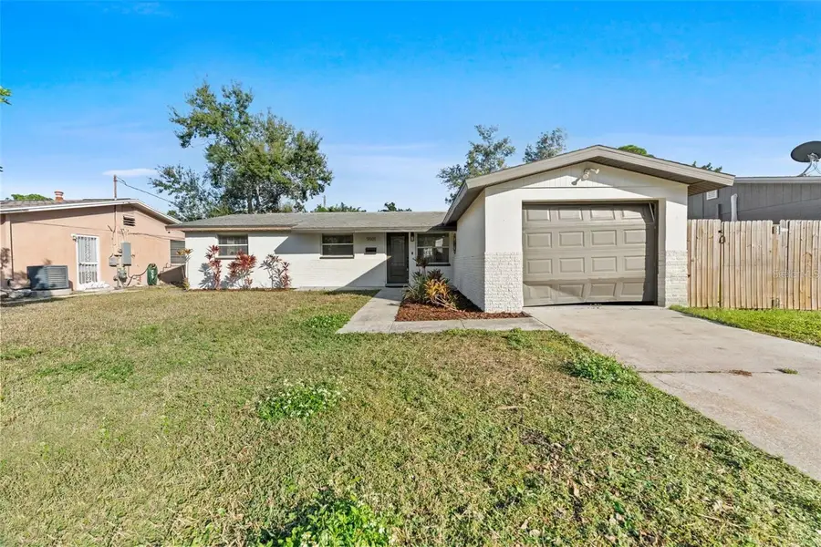 5501 Denver Street Ne, Saint Petersburg, FL 33703 - #2