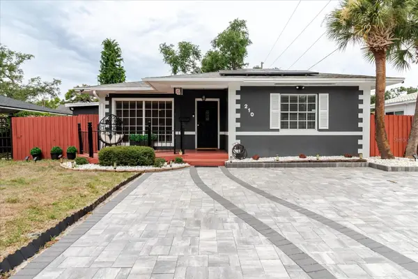 210 49 Th Street N, ST PETERSBURG, FL 33710