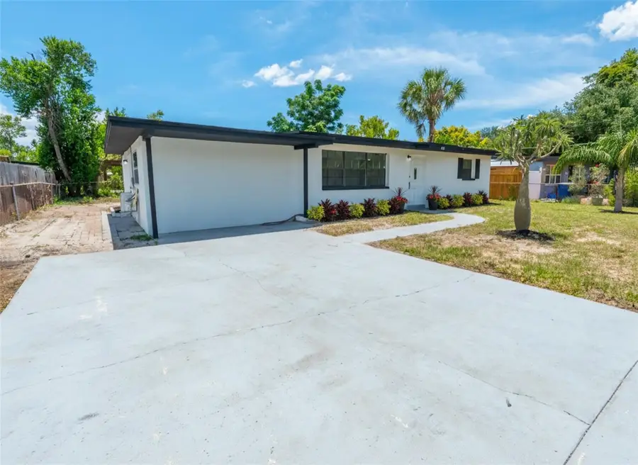 4112 W Fairview Heights, Tampa, FL 33616 - #2